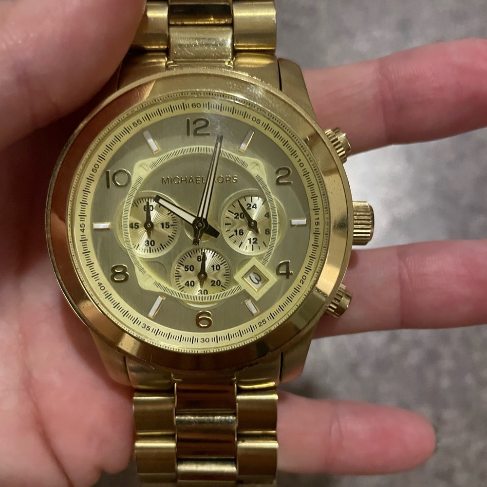 Michael Kors Oversized Runway watch